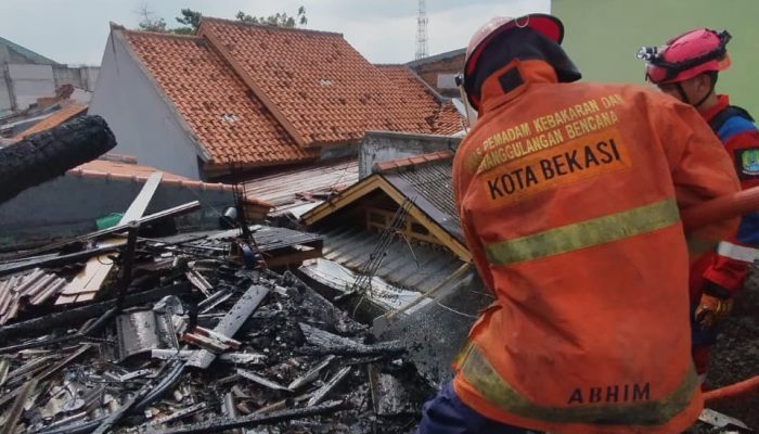 Kebakaran Rumah di Bekasi Timur Diduga Akibat Korsleting