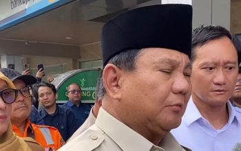 Presiden Prabowo Jenguk Korban Kecelakaan KRL di RSUD, Pastikan Penanganan Maksimal