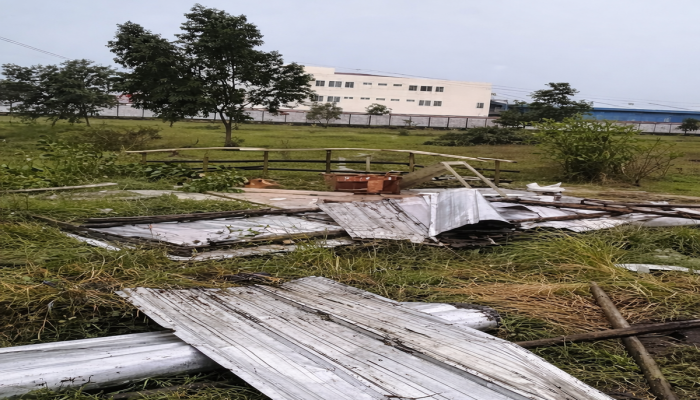 Puting Beliung Terjang Cikarang, 26 Rumah Warga Rusak