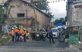 Warga Sambut Baik Pemasangan Palang Pintu di Perlintasan Ampera