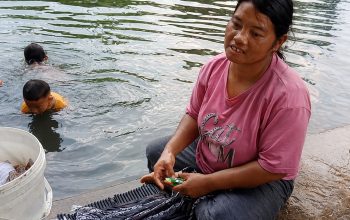 Miris! Terbatas Ekonomi, Warga Cikarang Terpaksa Gunakan Air Kali untuk Kebutuhan Sehari-hari