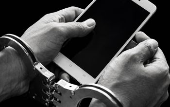 Polsek Cikarang Pusat Tangkap Pelaku Pencurian Handphone di Kontrakan