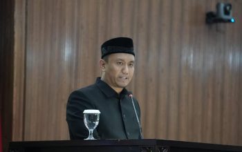 Kamil Kritik Program RW 100 Juta, Nilai Belum Punya Indikator Keberhasilan yang Jelas