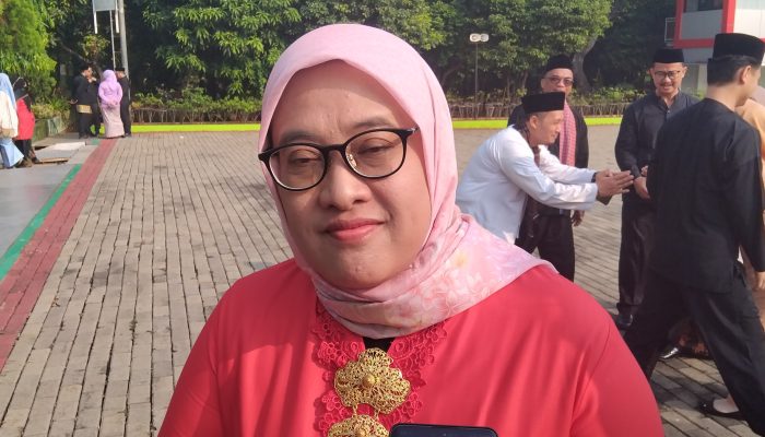 Kadinkes Bekasi Akui Kelalaian Petugas dalam Kasus Obat Kedaluwarsa di Puskesmas Rawa Tembaga, Apoteker Disanksi dan Diaudit 