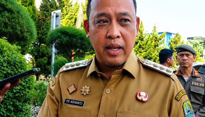 Pelayanan Publik Kota Bekasi Menurun, Tri Adhianto Perintahkan Evaluasi Bertahap