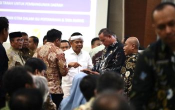 Tri Adhianto Teken Komitmen Antikorupsi Bersama 27 Kepala Daerah di Jabar