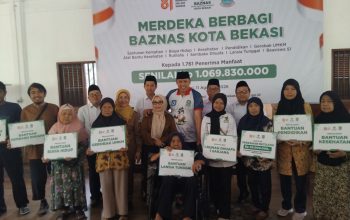Merdeka Berbagi, Baznas Kota Bekasi Salurkan Bantuan untuk 1.761 Penerima Manfaat 