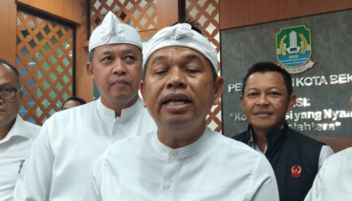 Sering Ada Kecelakaan, KDM Janji Benahi Total Jalan Raya Narogong Bekasi