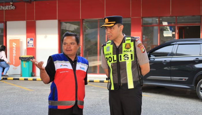 Kapolres Metro Bekasi Kota Pantau BBM di SPBU, Pastikan Stok Aman 