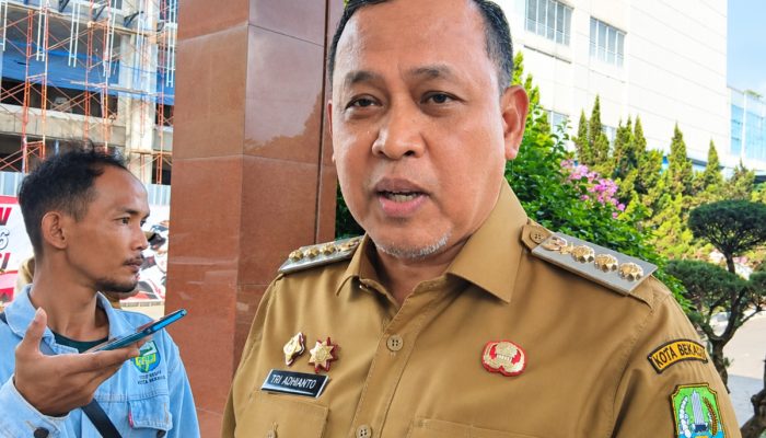 Pasar Bantargebang Bakal Ditata, Pedagang di Luar Diarahkan Masuk