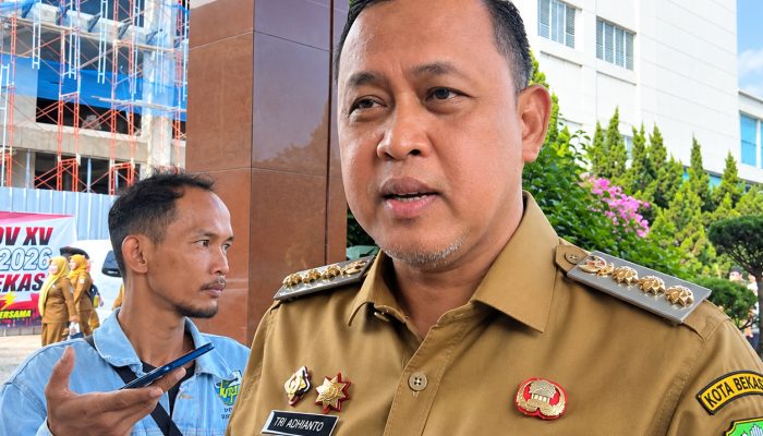 150 Pedagang di Alun-Alun Bekasi Akan Dapat Gerobak Seragam